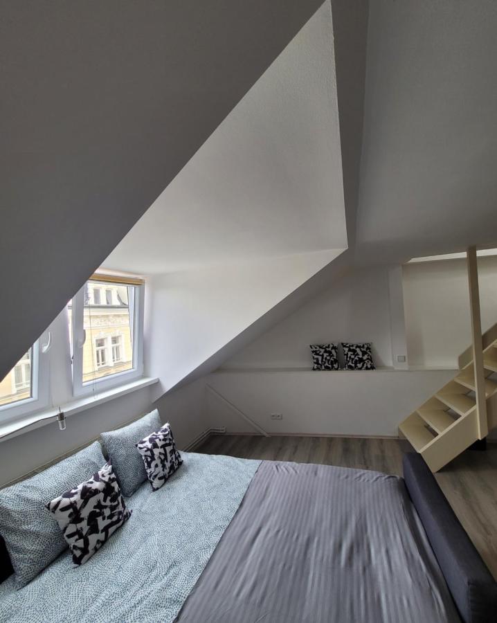 Excellent Apartments Central 3 Min Walk From The Colonnade Κάρλοβι Βάρι Εξωτερικό φωτογραφία
